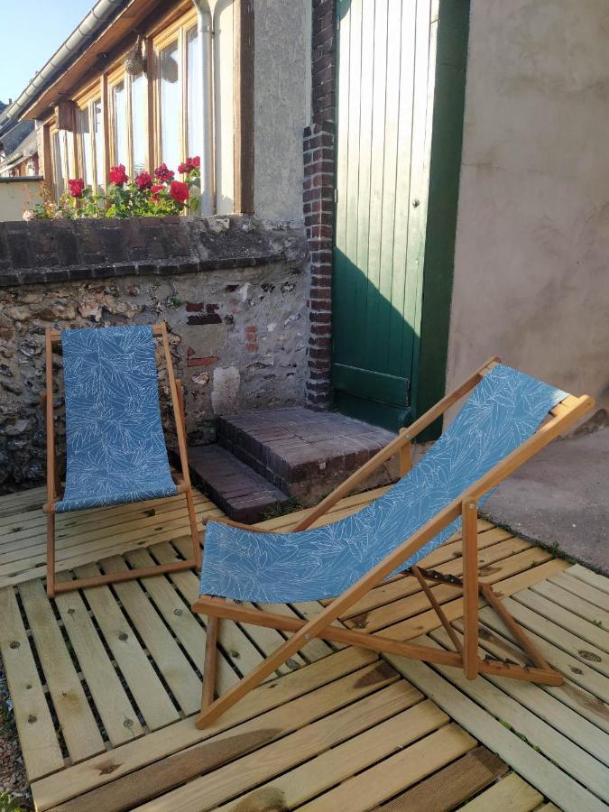 Deville-les-RouenLe Nid Normand Avec Terrasse - Stationnement Facile Et Gratuit - 5 Min Seineアパートメント エクステリア 写真