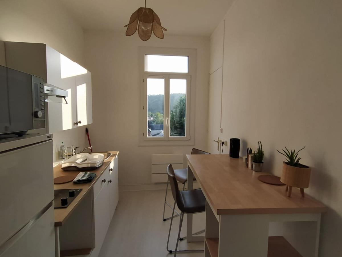 Deville-les-RouenLe Nid Normand Avec Terrasse - Stationnement Facile Et Gratuit - 5 Min Seineアパートメント エクステリア 写真