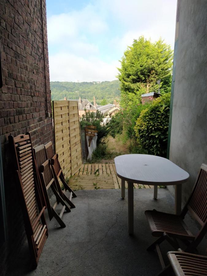 Deville-les-RouenLe Nid Normand Avec Terrasse - Stationnement Facile Et Gratuit - 5 Min Seineアパートメント エクステリア 写真